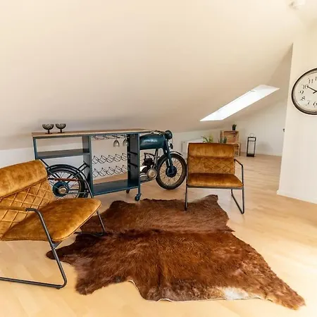 Penthouse 6 Personen, Wlan, Waschmaschine *